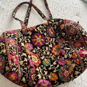 Vera Bradley Suzani XL duffel bag 26½" x 11" x 13½" with 16½" strap drop